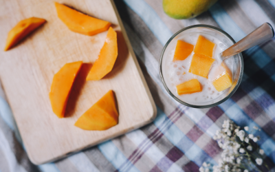 Süße Suppe Mango-Apfel